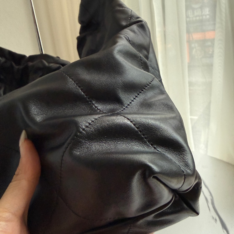 香奈兒垃圾袋中號黑色銀字 22bag 全配-4