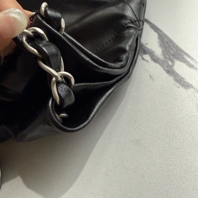 香奈兒垃圾袋中號黑色銀字 22bag 全配-14