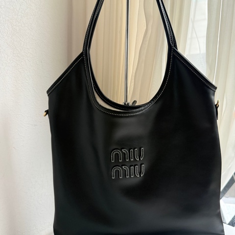 miu miu ivy 肩背包
