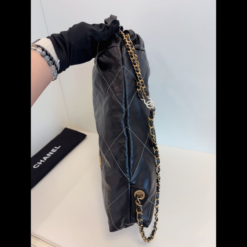 Chanel 22 Backpack-18