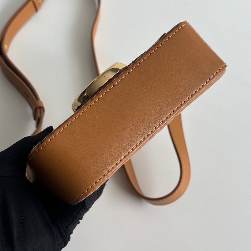 98新🆕 Chloé 克羅伊 C Bag Mini 焦糖棕-14