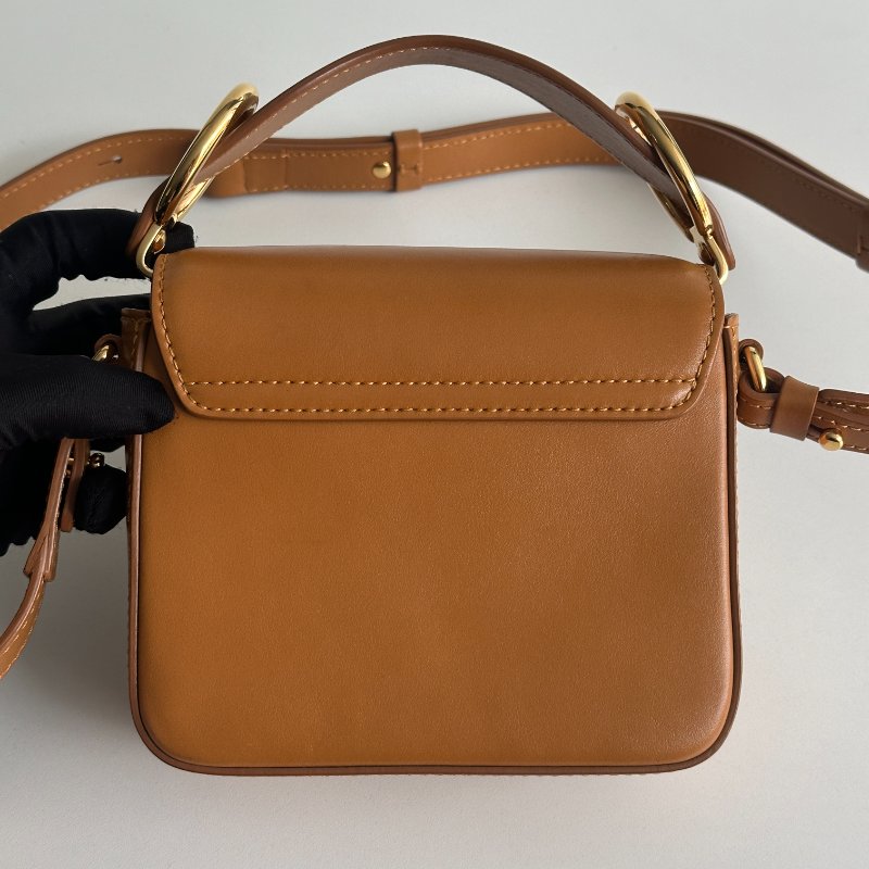 98新🆕 Chloé 克羅伊 C Bag Mini 焦糖棕-16