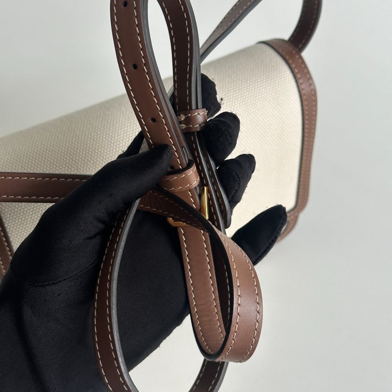98新🆕 Burberry 百柏麗 TB 帆布鎖釦包-15
