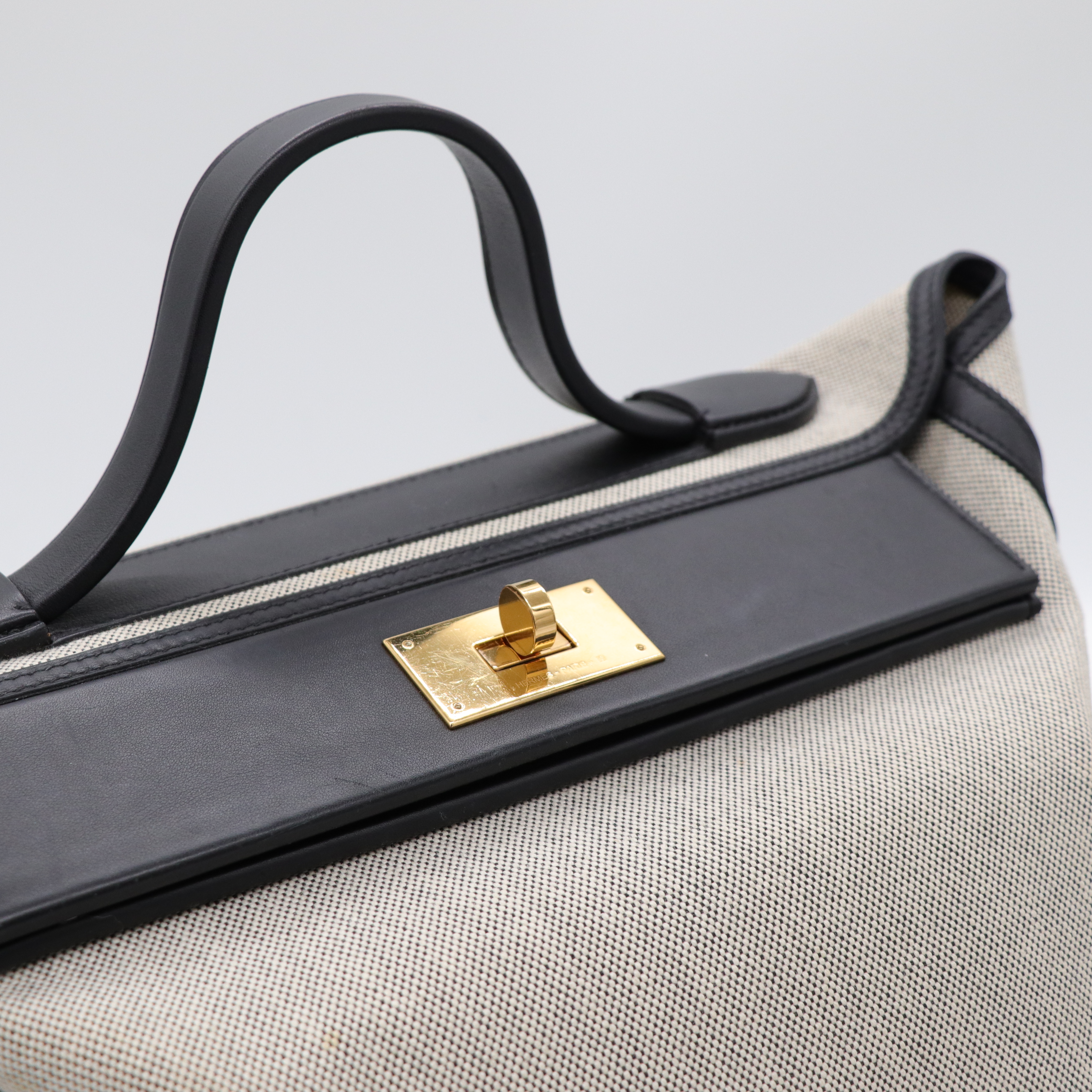 Hermès 愛馬仕 24/24  89黑色 Ecru色 Swift牛皮 Toile H 帆布 金扣 Z刻 2021年-11