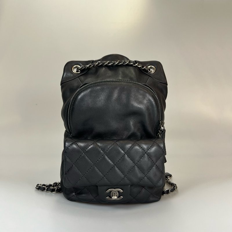 CHANEL 後背包牛皮黑 保卡款21開-0