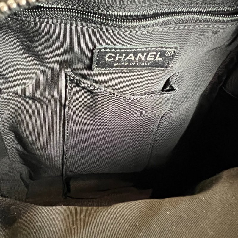 CHANEL 後背包牛皮黑 保卡款21開-5