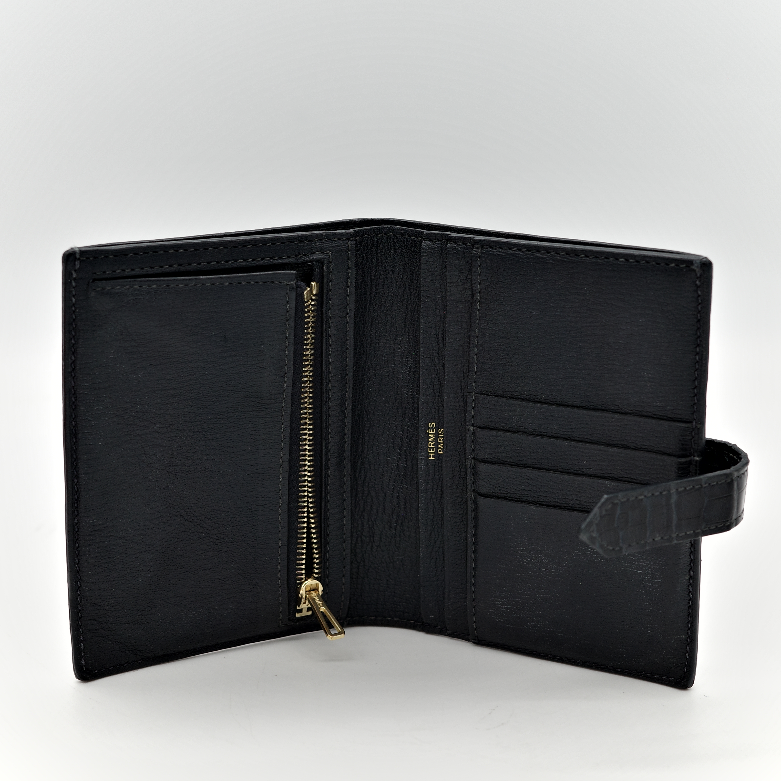 Hermès 愛馬仕 黑色 方塊 霧面鱷魚 金釦 短夾 錢包 U 刻-1