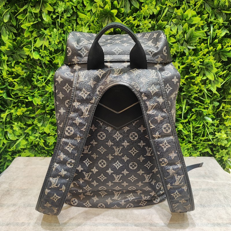 Louis Vuitton Chapman Hiking-1