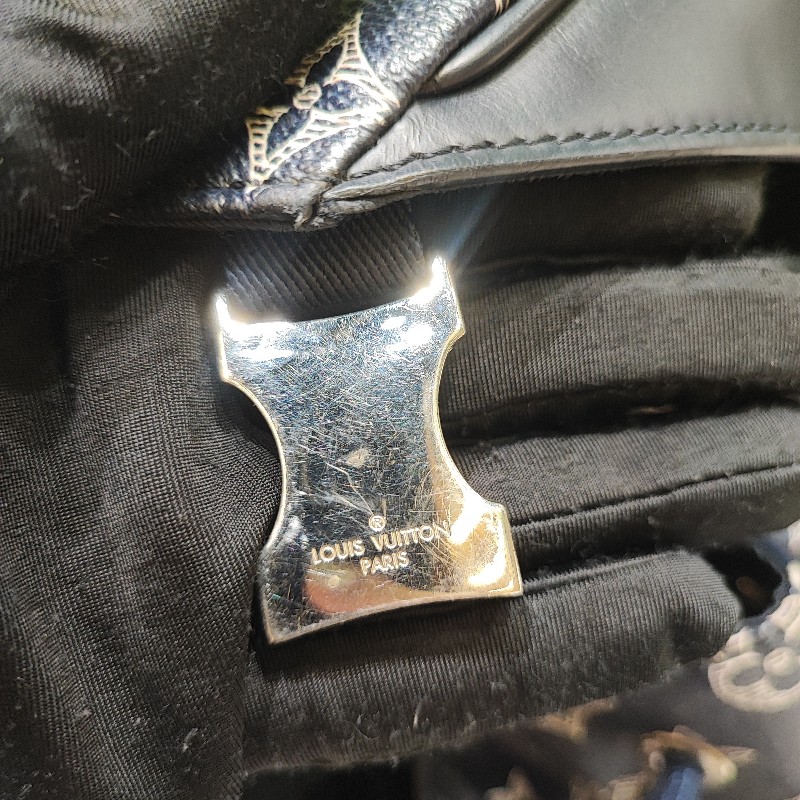 Louis Vuitton Chapman Hiking-15