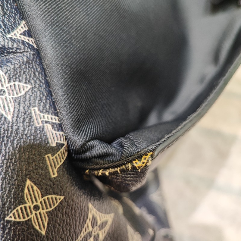 Louis Vuitton Chapman Hiking-26