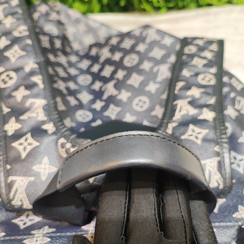 Louis Vuitton Chapman Hiking-30