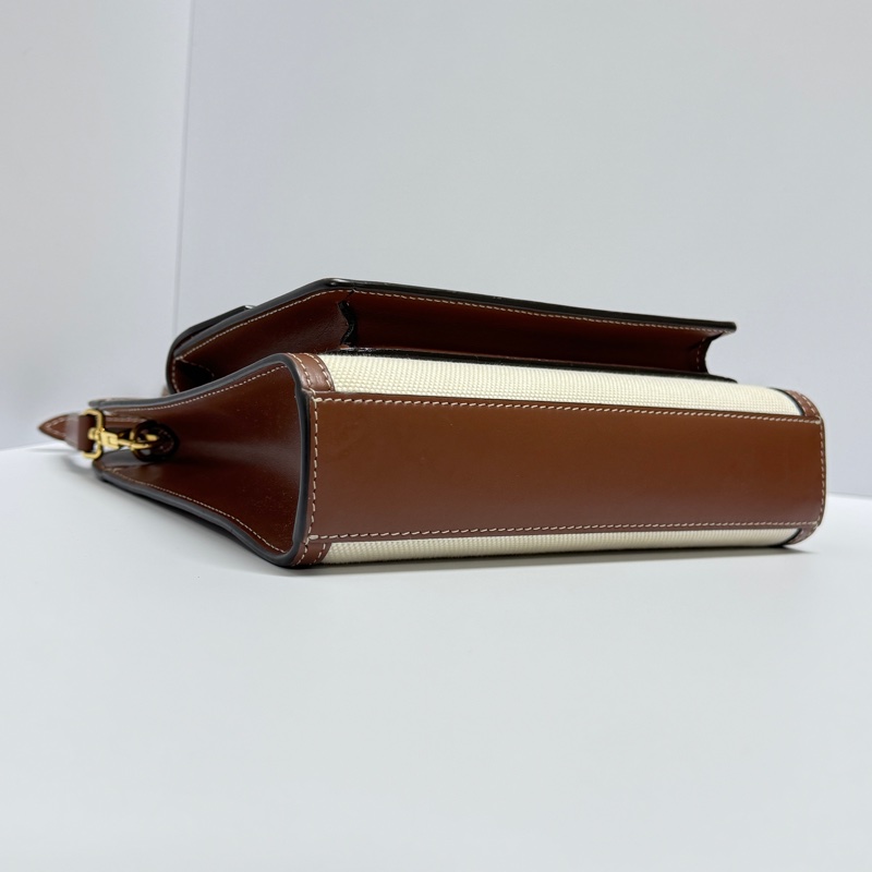 （超級新🆕） Burberry Mini Tote 斜背包 【專櫃新款$49,900】-6