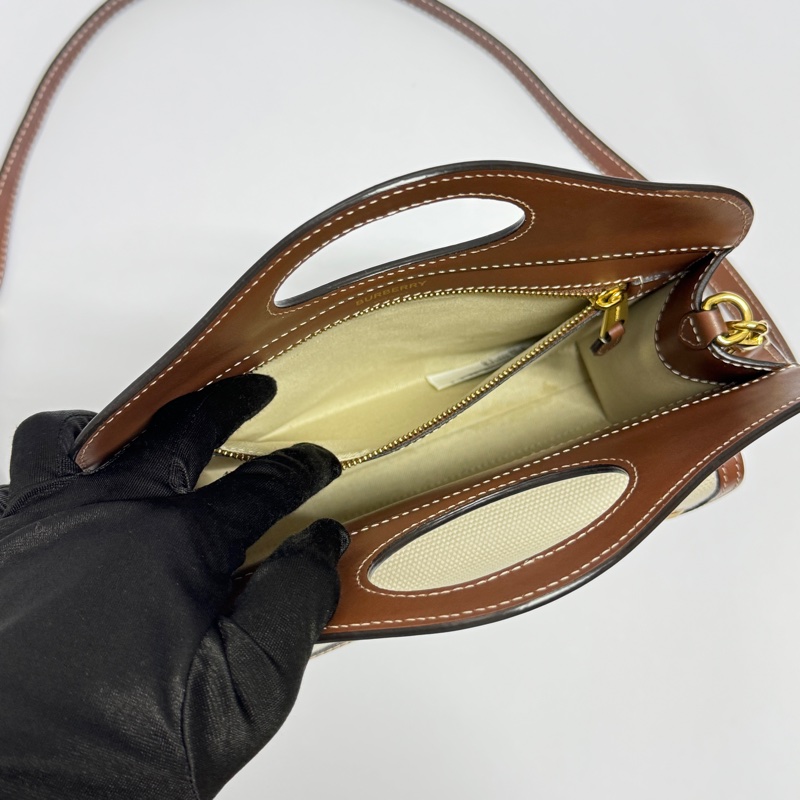 （超級新🆕） Burberry Mini Tote 斜背包 【專櫃新款$49,900】-10