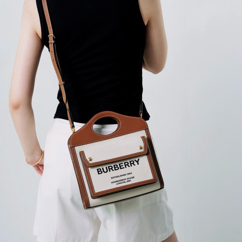 （超級新🆕） Burberry Mini Tote 斜背包 【專櫃新款$49,900】-17