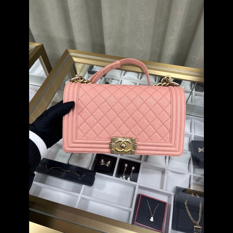 Chanel medium Leboy 
中號珊瑚粉荔枝纹Leboy-2