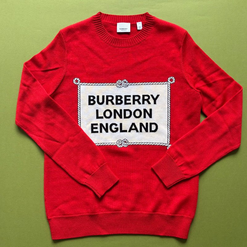 ::BURBERRY::白底黑字樣 紅色長袖針織衣 xs-1