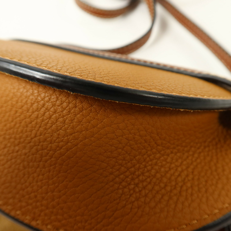 LOEWE 牛皮皮革Mini Gate肩背袋-12