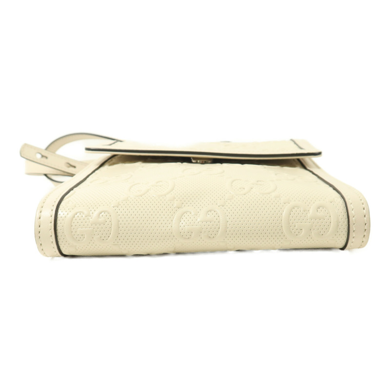 GUCCI 牛皮皮革GG Embossed Messenger肩背袋-3