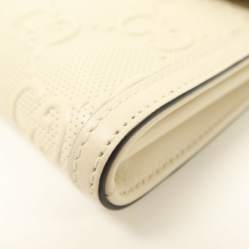 GUCCI 牛皮皮革GG Embossed Messenger肩背袋-10