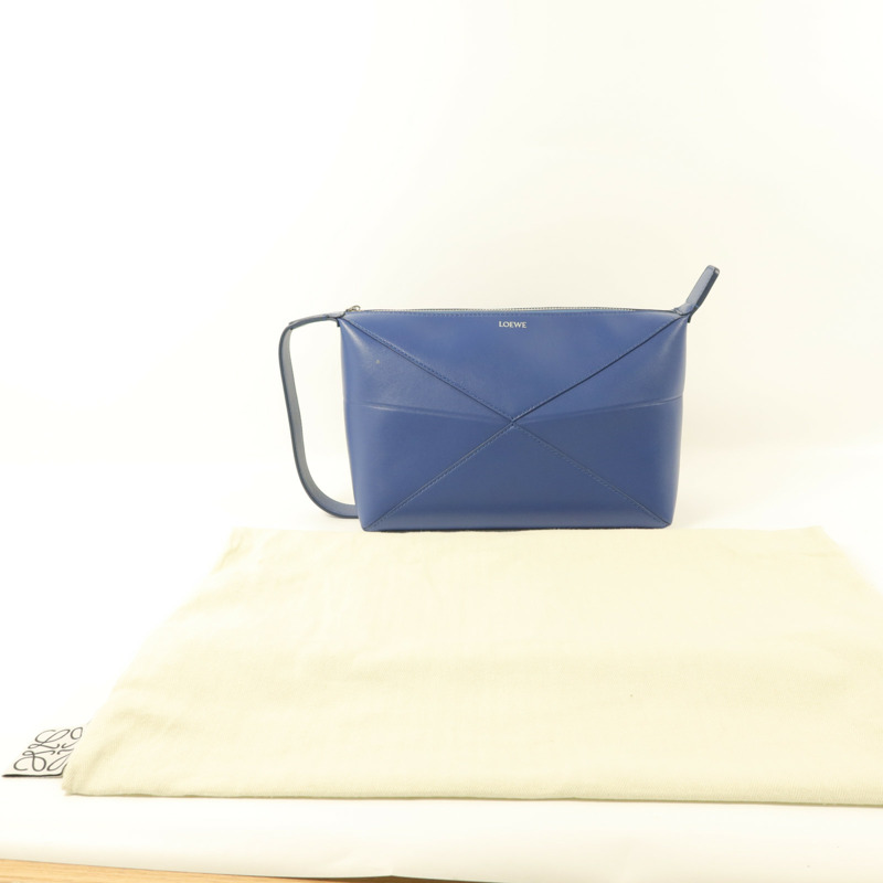 LOEWE 牛皮皮革Puzzle Fold Wash Bag手挽袋-8