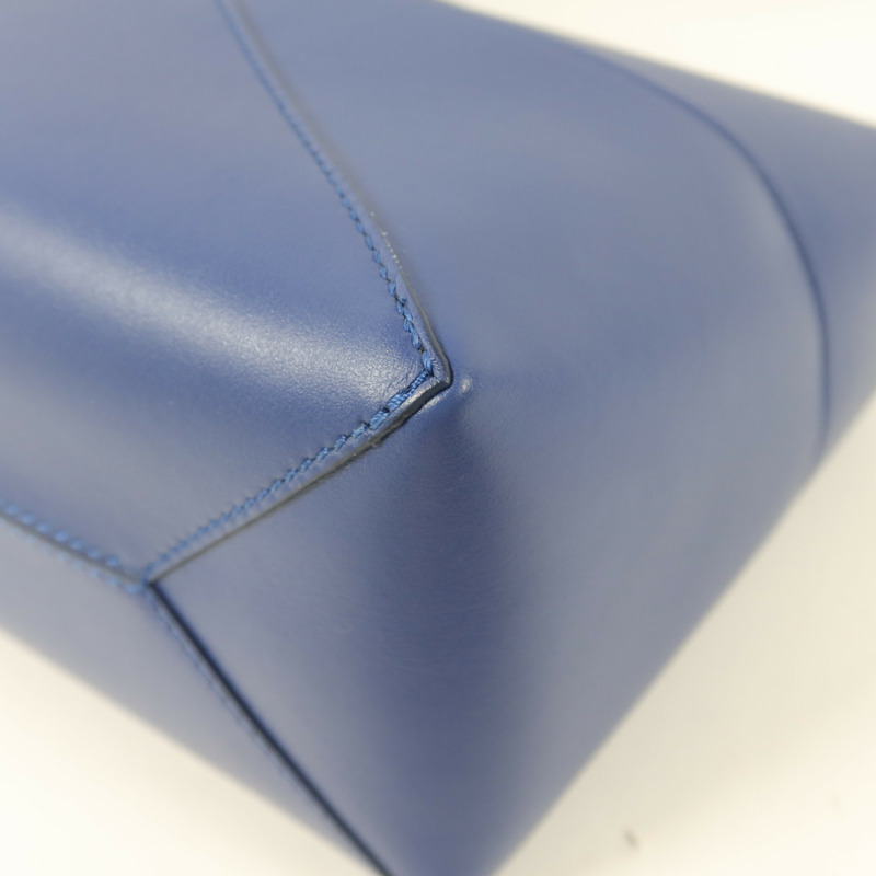 LOEWE 牛皮皮革Puzzle Fold Wash Bag手挽袋-10