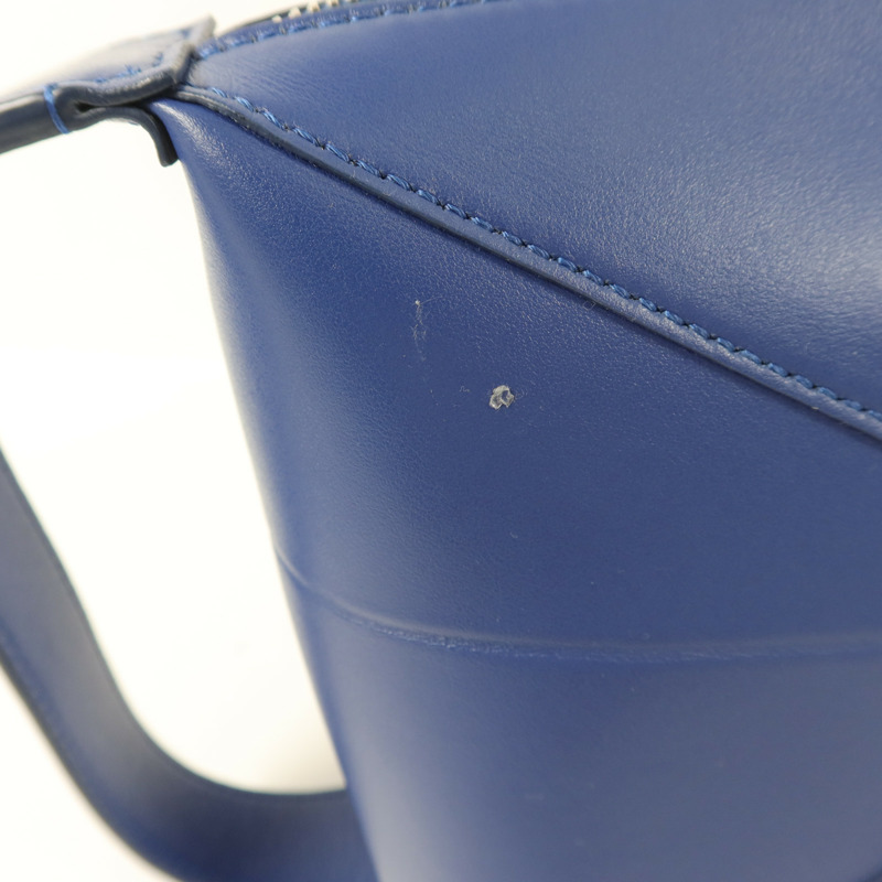 LOEWE 牛皮皮革Puzzle Fold Wash Bag手挽袋-14
