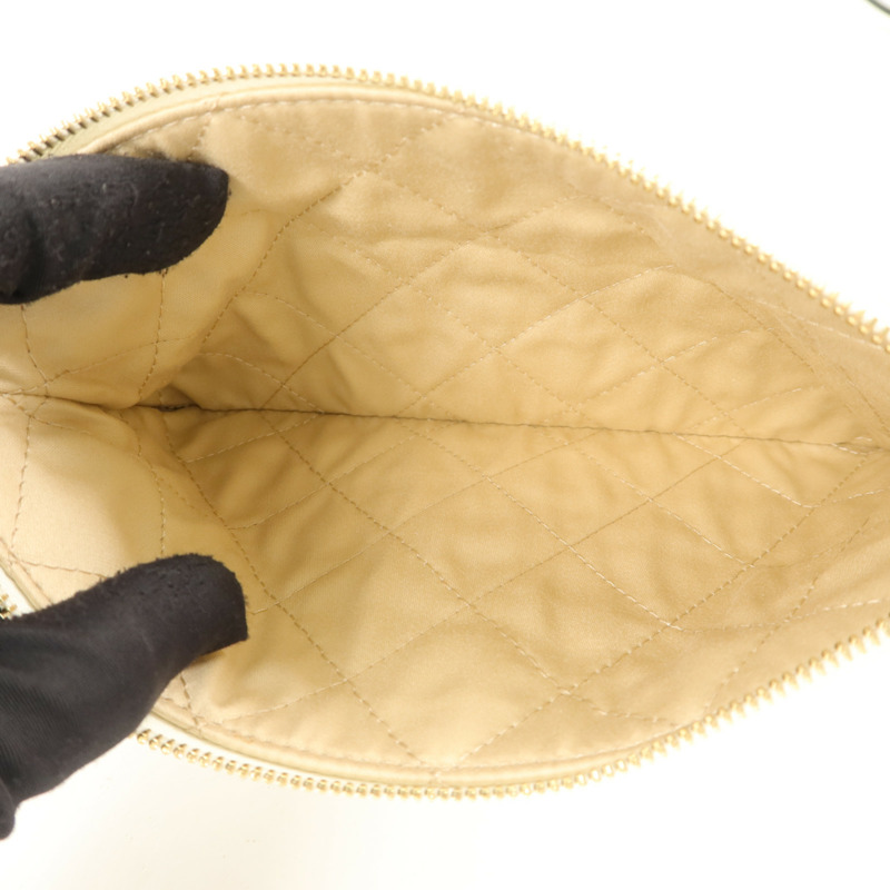 CHANEL 牛皮皮革Chanel 22 Medium肩背袋-14