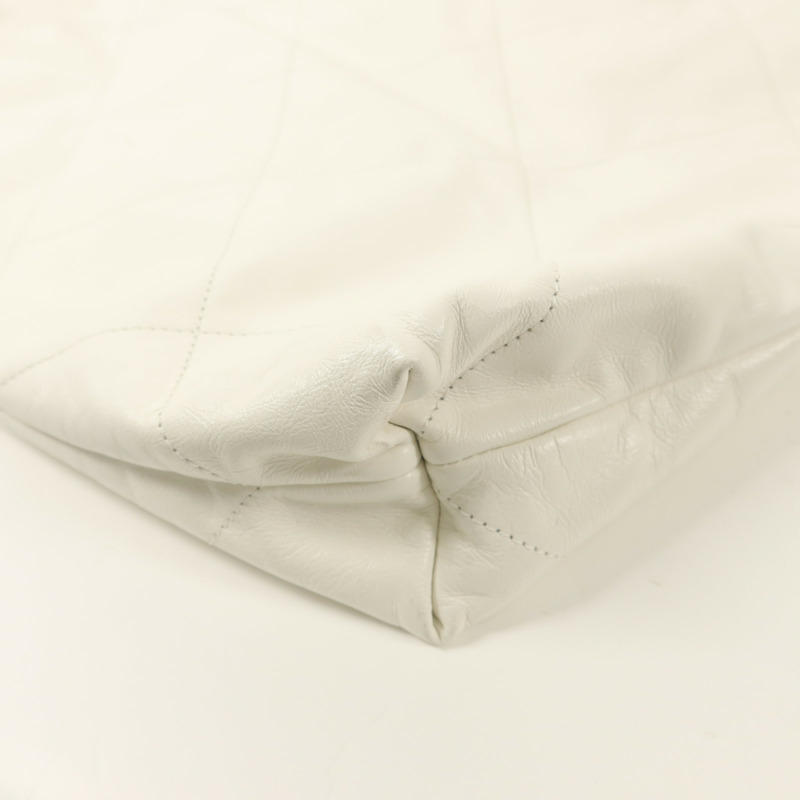 CHANEL 牛皮皮革Chanel 22 Medium肩背袋-17