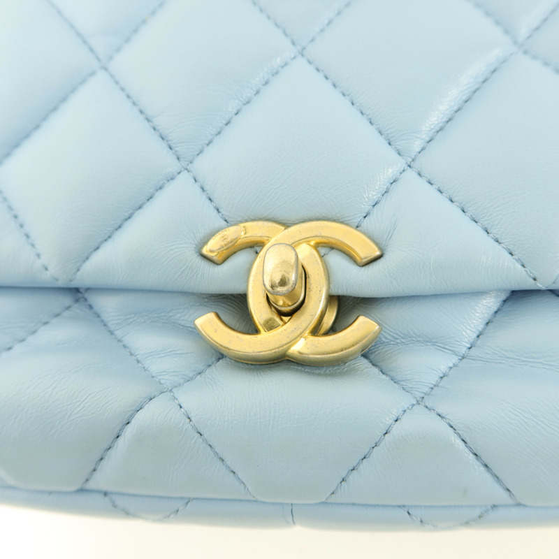 CHANEL 羊皮皮革Lacquered Chain Flap Bag鏈帶肩背袋-8