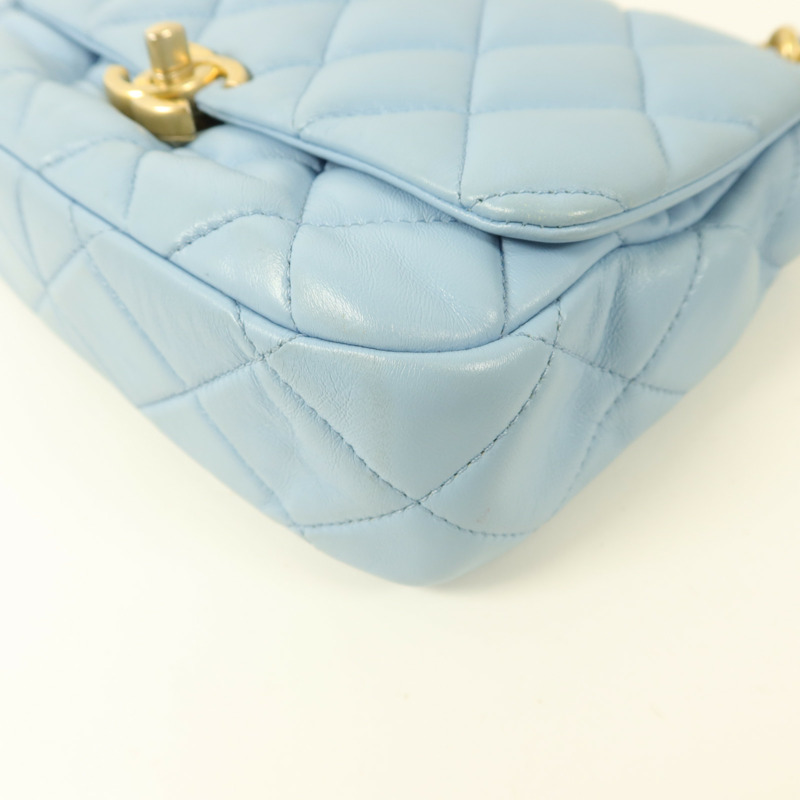 CHANEL 羊皮皮革Lacquered Chain Flap Bag鏈帶肩背袋-11