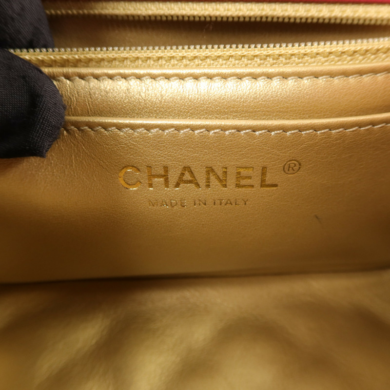 CHANEL 羊皮皮革Mini Classic 17鏈帶肩背袋-5