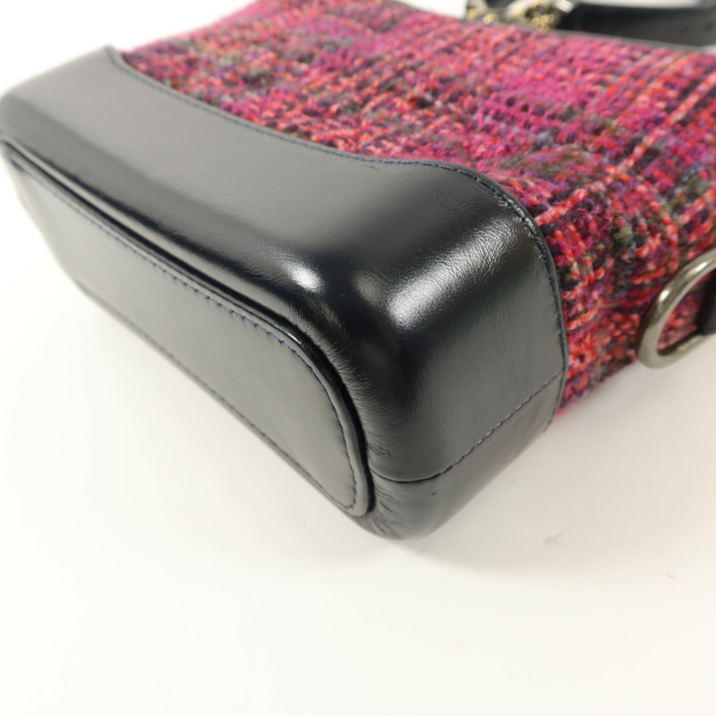 CHANEL 斜紋軟呢/牛皮皮革Gabrielle Small鏈帶肩背袋-14