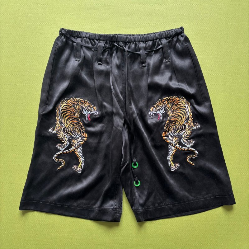 100% 絲質 ::Alexander Wang:: Tiger-embroidered Silk-satin Pyjama Shorts In Black 黑色絲緞老虎刺繡睡衣短褲 S號-1