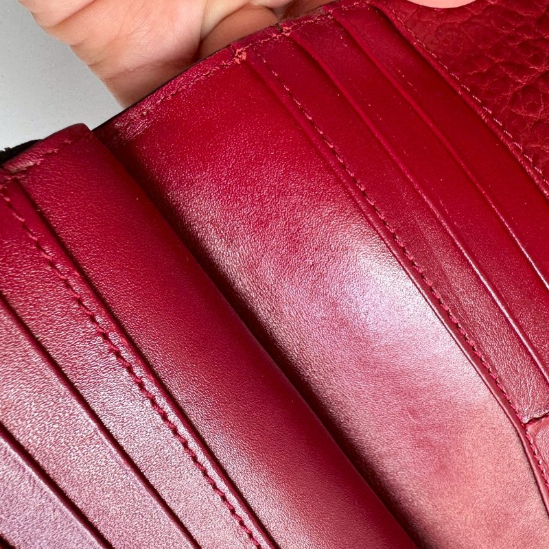 💫絕版款💥BURBERRY 紅色拼黑色拉鍊釦式長夾-9