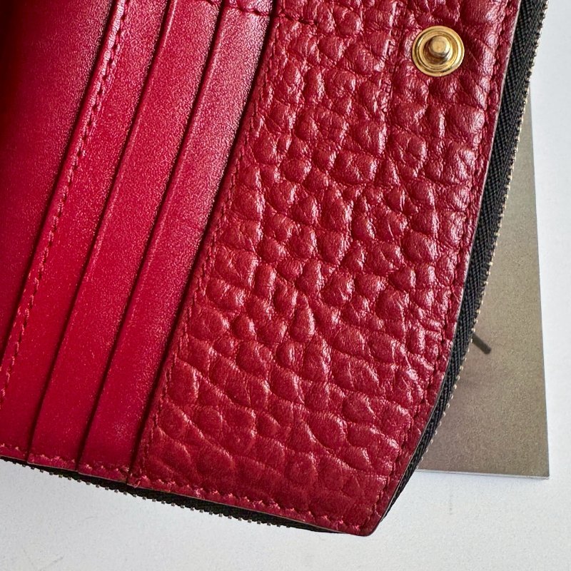 💫絕版款💥BURBERRY 紅色拼黑色拉鍊釦式長夾-14