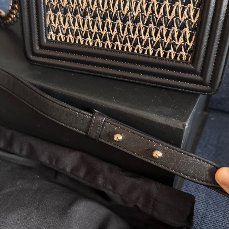 近全新膠膜都在香奈兒CHANEL BOY 20 編織款限量秀款淡金鏈 淡金釦-23