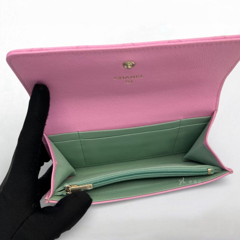 S5275-Chanel 粉荔枝牛皮鏤空雙C LOGO下蓋中夾AP3183-5