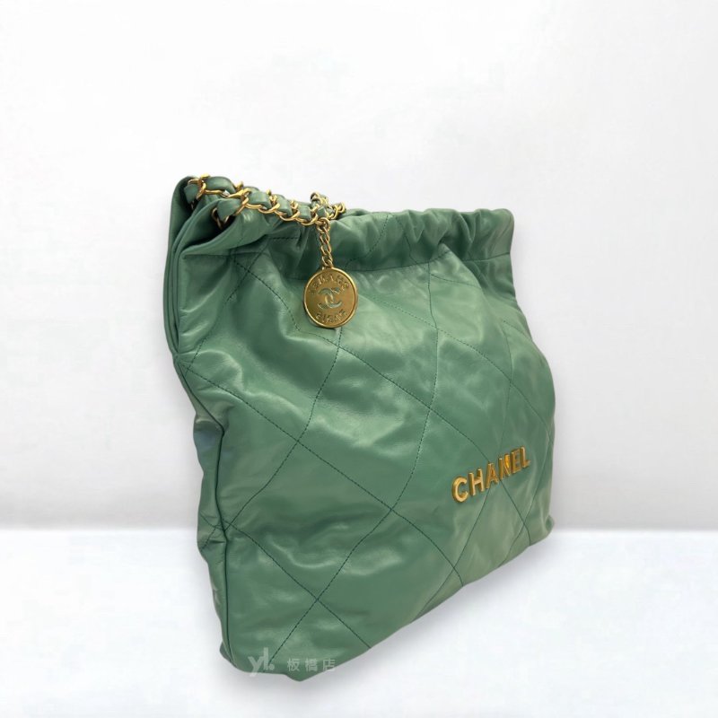 S5294-Chanel 牛油果綠小牛皮金釦中號22Bag AS3261-1