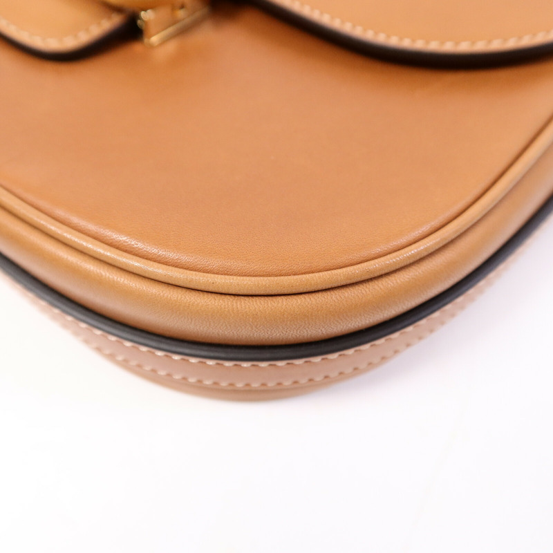 CELINE 牛皮皮革Miedium Chain Maillon Triomphe鏈帶肩背袋-10