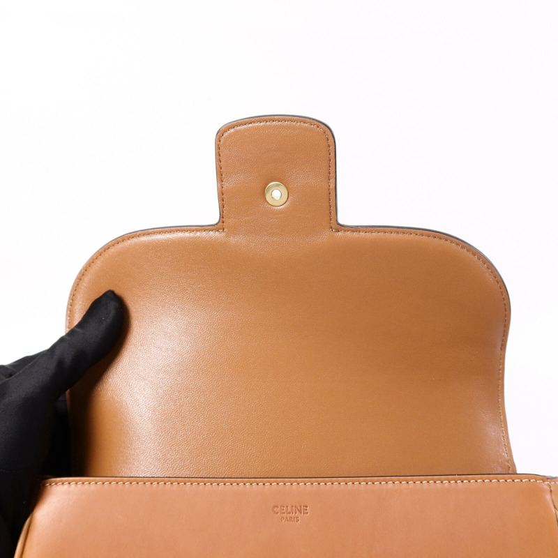 CELINE 牛皮皮革Miedium Chain Maillon Triomphe鏈帶肩背袋-14