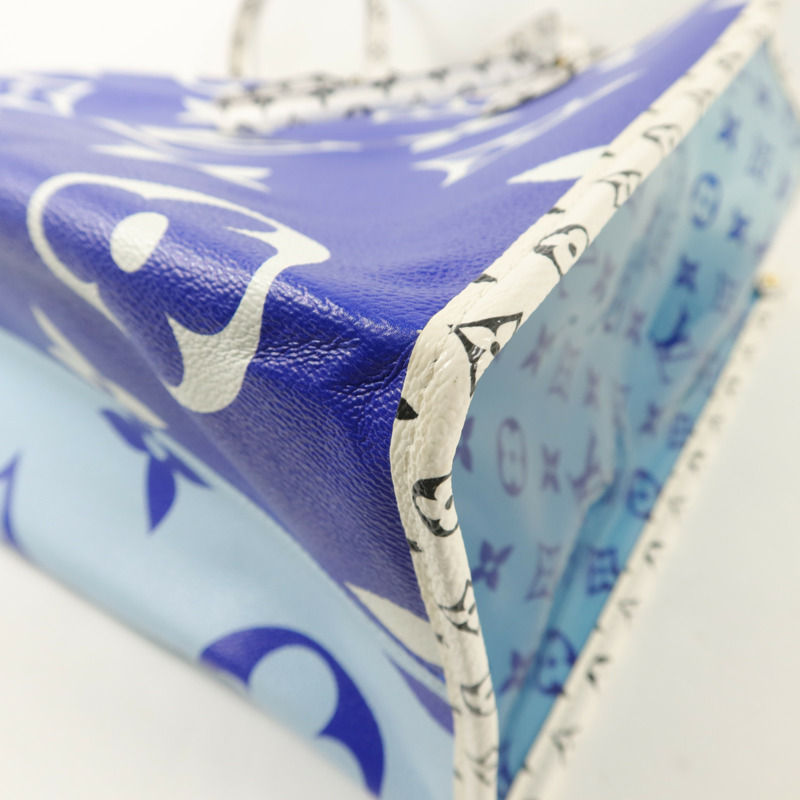 LOUIS VUITTON Monogram Giant/PVC On The Go GM手挽肩背兩用袋-12