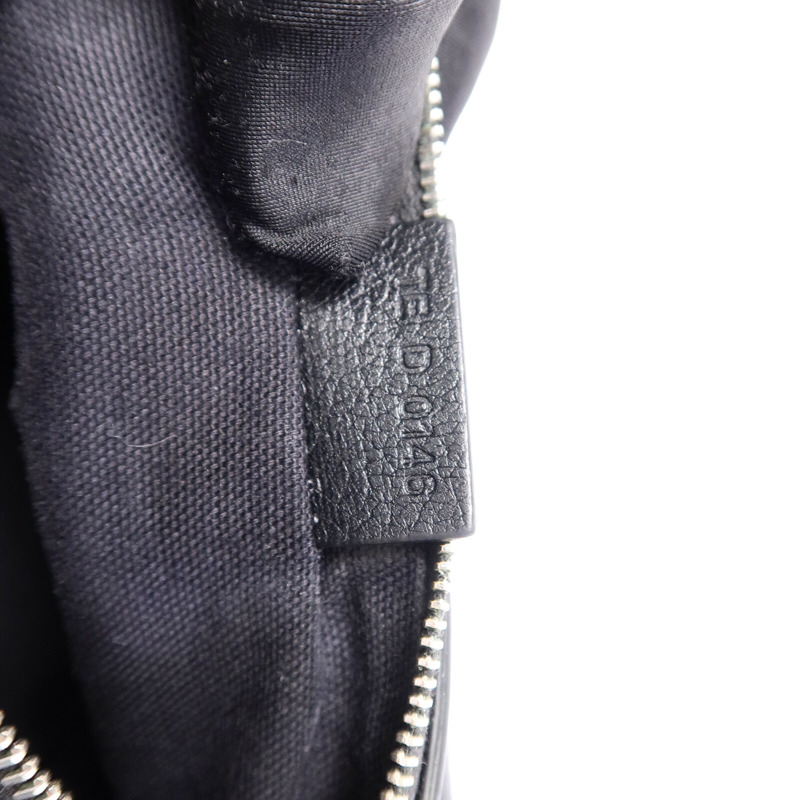 GIVENCHY 牛皮皮革Pandora Mini鏈帶肩背袋-7