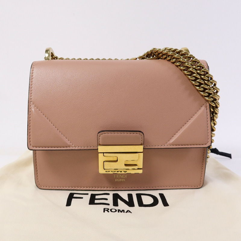 FENDI 羊皮皮革Kan U Shoulder Bag鏈帶肩背袋-10