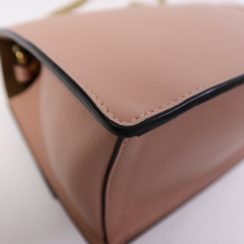 FENDI 羊皮皮革Kan U Shoulder Bag鏈帶肩背袋-14