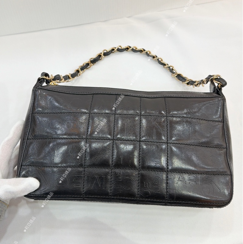 莉亞精品♡ Chanel A1935 7495656 字母浮雕冰格 手提包 腋下包 二手-2