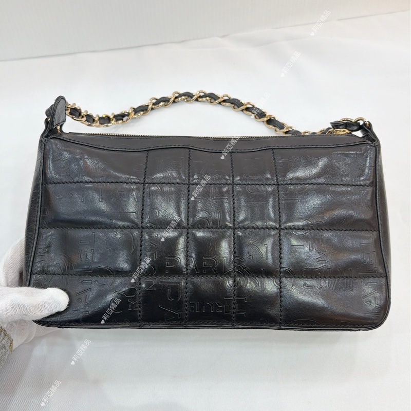 莉亞精品♡ Chanel A1935 7495656 字母浮雕冰格 手提包 腋下包 二手-3