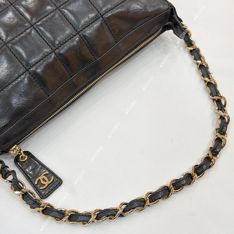 莉亞精品♡ Chanel A1935 7495656 字母浮雕冰格 手提包 腋下包 二手-11