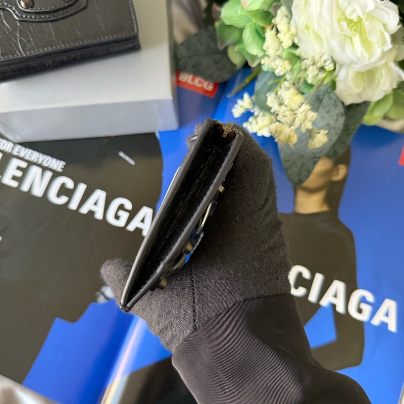 Le City 仿舊釦小羊皮拉鍊長版卡夾包/零錢包(黑色)-2