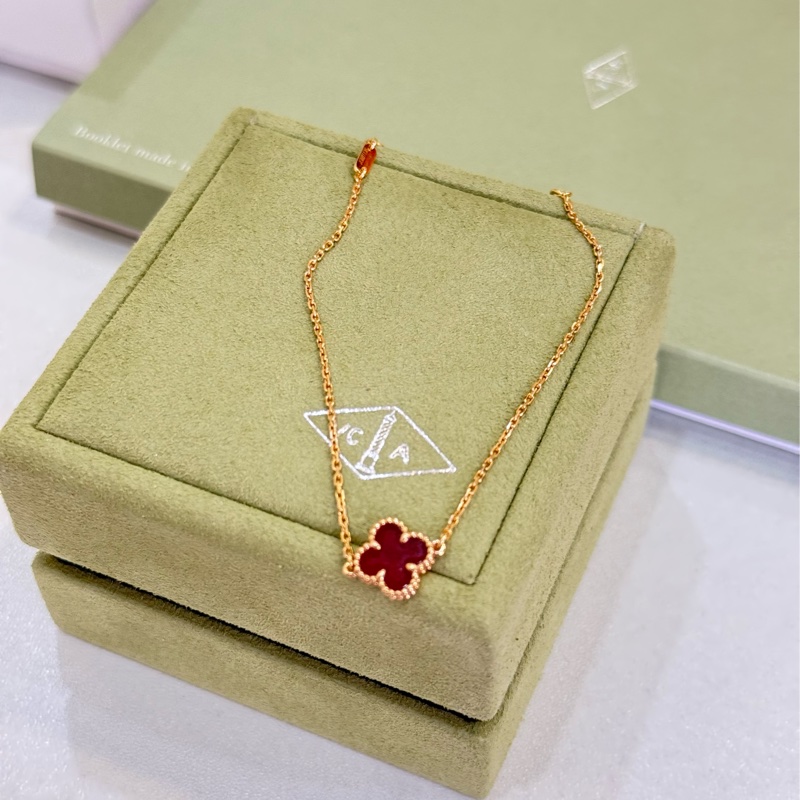 （漢神購證🇹🇼全配）Van Cleef & Arpels mini 紅玉髓手鍊-1