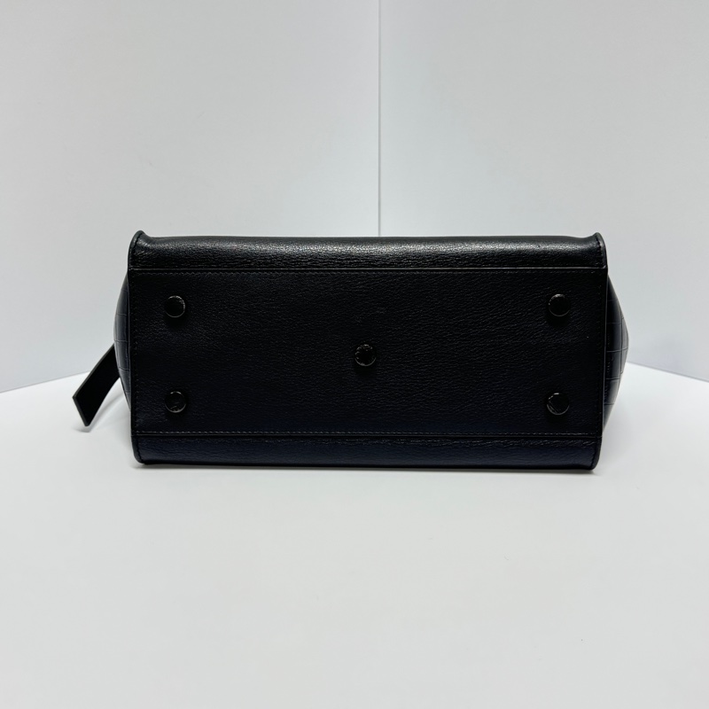 （超級新‼️） YSL “So Black” 全黑鱷魚紋 斜背包【專櫃13萬】-13